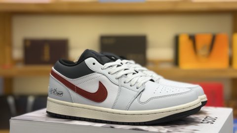 Air Jordan 1 Low 553558-081