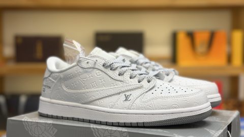 Air Jordan 1 Low LD2028-061