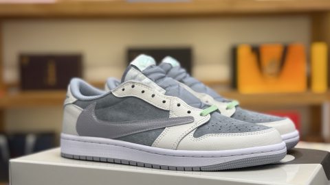 Air Jordan 1 Low HQ2004-400