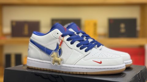 Air Jordan 1 Low IQ0400-100