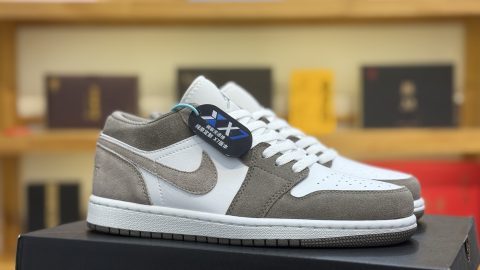 Air Jordan 1 Low 553558-046