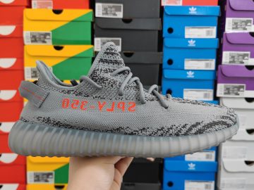 YEEZY BOOST 350 V2 AH2203