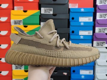 YEEZY BOOST 350 V2 FX9033