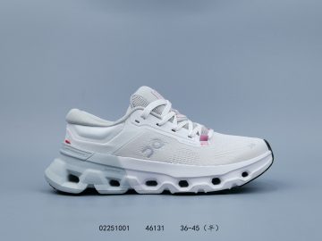 ON CLOUDFLYER 5 WMNS