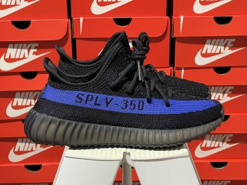 Yeezy Boost 350 V2″Dazzling Blue”  GY7164