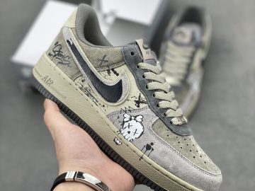 NIke Air Force 1 Low YD2425-660