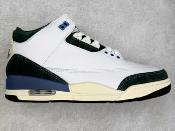 A Ma Maniére x Air Jordan 3 OG SP Diffused Blue HV8571-100