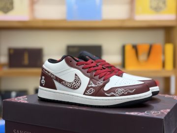 Air Jordan 1 Low 553558-081