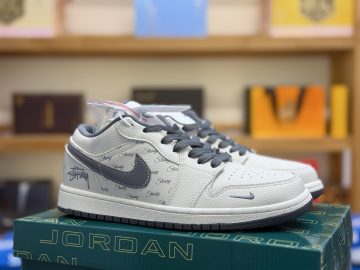 Air Jordan 1 Low LL8888-001