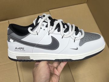 Nike Dunk