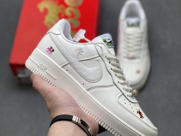 NIke Air Force 1 Low IQ1143-100