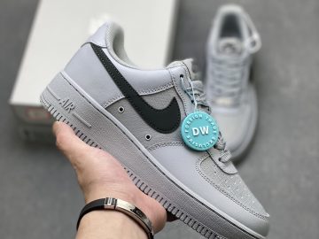 NIke Air Force 1 Low IR0952-002