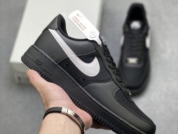 NIke Air Force 1 Low IR0952-001