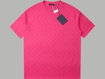 LOUIS VUITTON T shirt