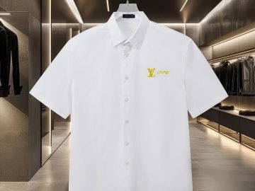 LOUIS VUITTON T shirt