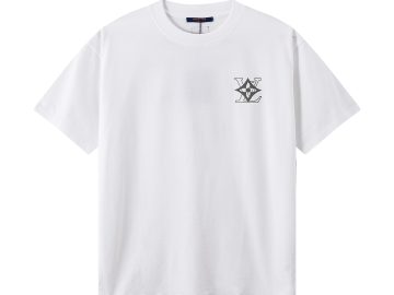 LOUIS VUITTON T shirt