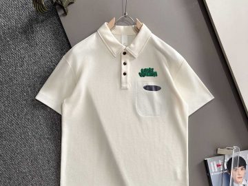 LOUIS VUITTON T shirt