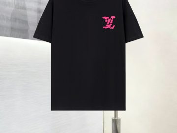 LOUIS VUITTON T shirt