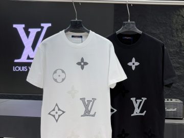 LOUIS VUITTON T shirt
