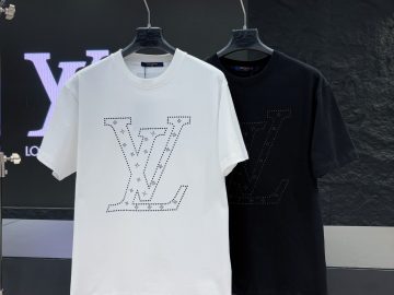 LOUIS VUITTON T shirt