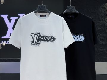 LOUIS VUITTON T shirt