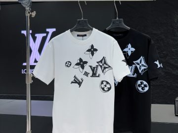LOUIS VUITTON T shirt