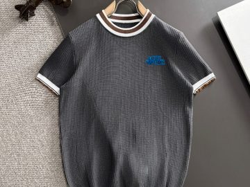 LOUIS VUITTON T shirt