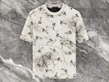LOUIS VUITTON T shirt
