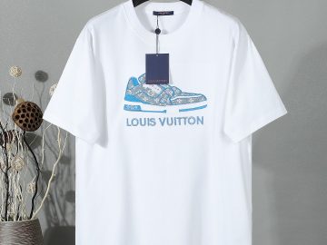 LOUIS VUITTON T shirt