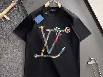 LOUIS VUITTON T shirt