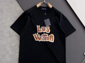 LOUIS VUITTON T shirt