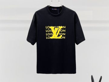 LOUIS VUITTON T shirt