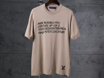 LOUIS VUITTON T shirt