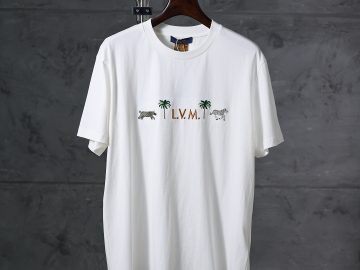 LOUIS VUITTON T shirt