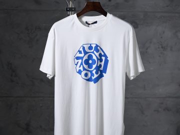 LOUIS VUITTON T shirt