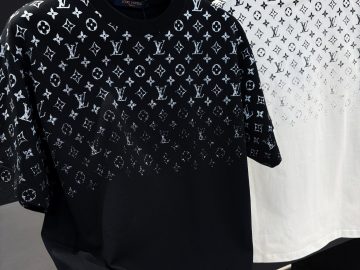 LOUIS VUITTON T shirt
