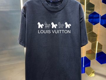 LOUIS VUITTON T shirt