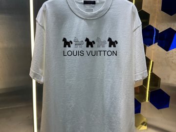 LOUIS VUITTON T shirt