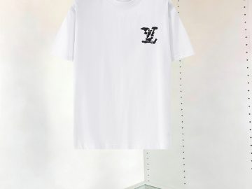 LOUIS VUITTON T shirt