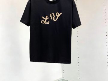 LOUIS VUITTON T shirt