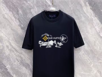 LOUIS VUITTON T shirt
