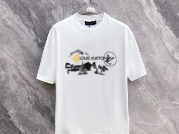 LOUIS VUITTON T shirt