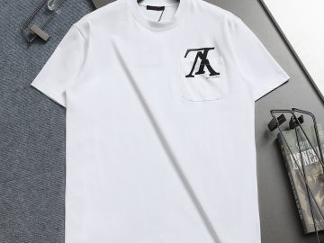LOUIS VUITTON T shirt