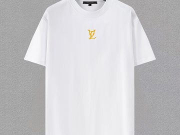 LOUIS VUITTON T shirt
