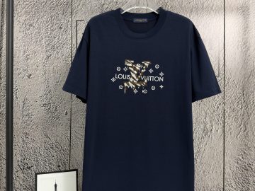LOUIS VUITTON T shirt
