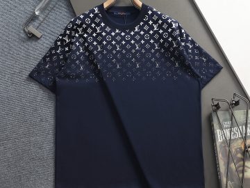 LOUIS VUITTON T shirt
