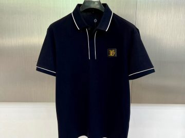 LOUIS VUITTON T shirt