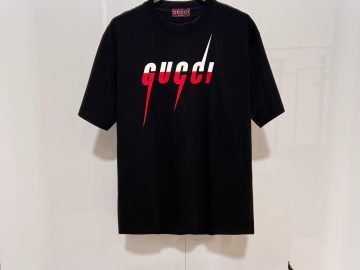 GUCCI T shirt
