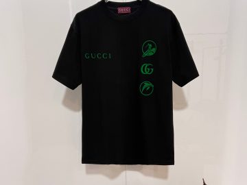 GUCCI T shirt