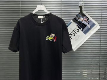 GUCCI T shirt